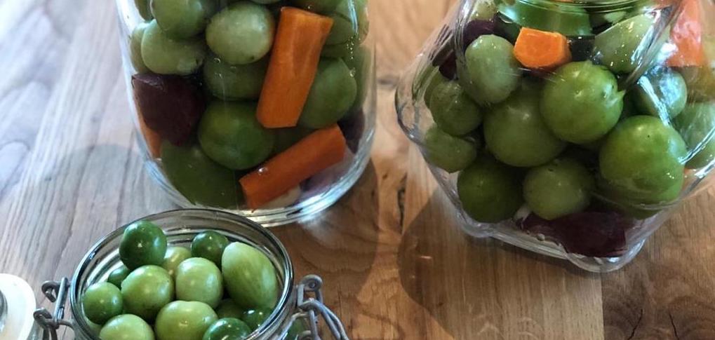 Eingelegte Grüntomaten